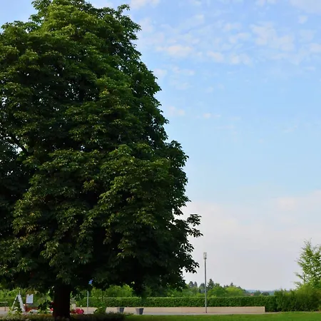 Apartment Mit Eigener Terrasse In Hueddingen *