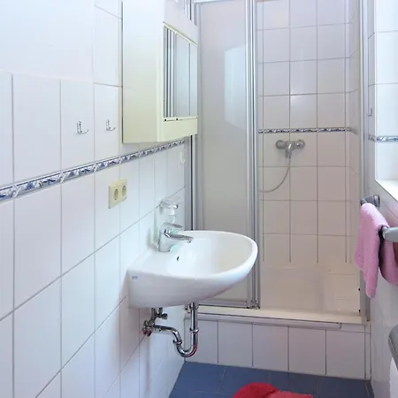 דירה With Private Terrace In H Ddingen