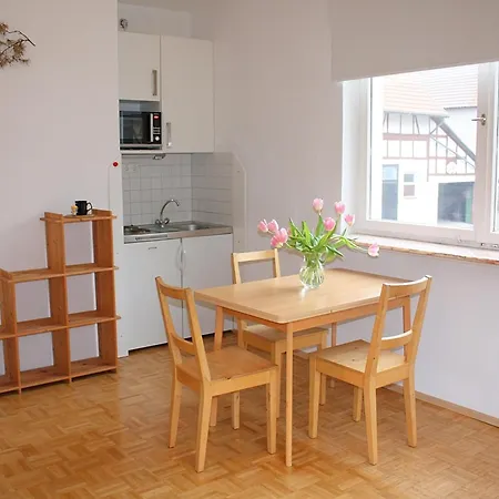 With Private Terrace In H Ddingen *
