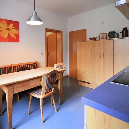 With Private Terrace In H Ddingen Apartment