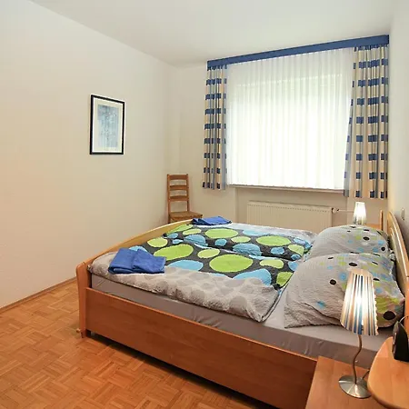 Mit Eigener Terrasse In Hueddingen *